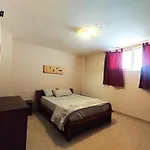Piso 2 Sol Del Sur アデヘ